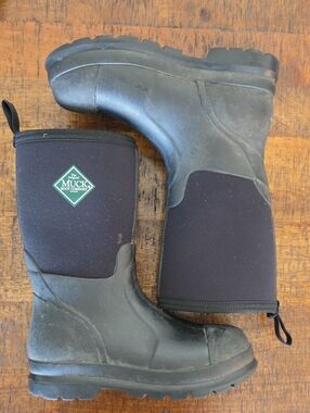 Kids Size 4 Muck Boot Company Unisex Kids' Mid Waterproof Insulated  Chore Boots